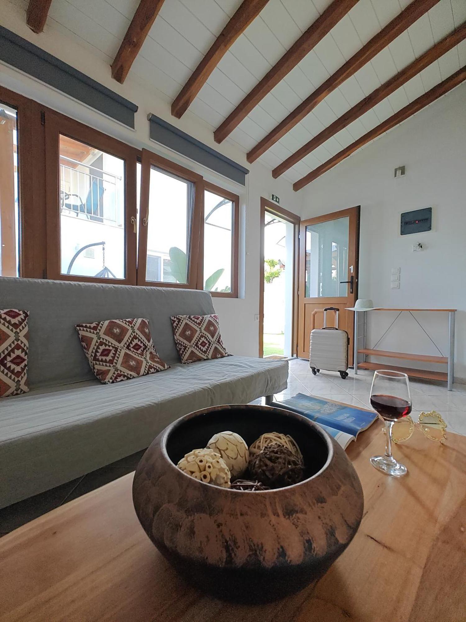 Del Sol Suites Skiathos Town Exterior photo